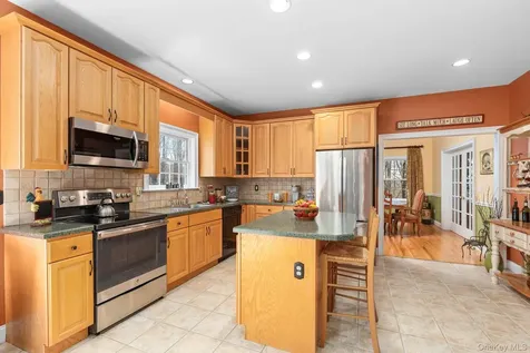 8 Rose Lane Brewster NY 10509