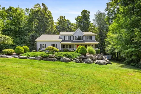 8 Rose Lane Brewster NY 10509