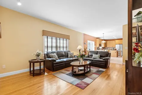 8 Rose Lane Brewster NY 10509