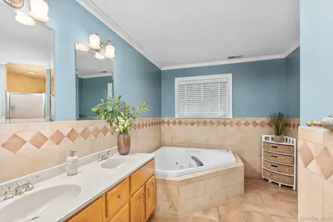 8 Rose Lane Brewster NY 10509