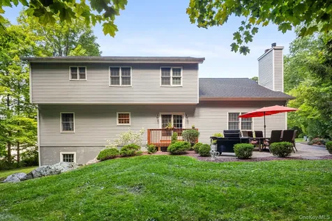8 Rose Lane Brewster NY 10509