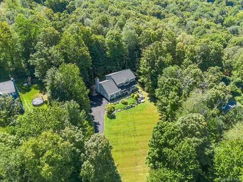 8 Rose Lane Brewster NY 10509