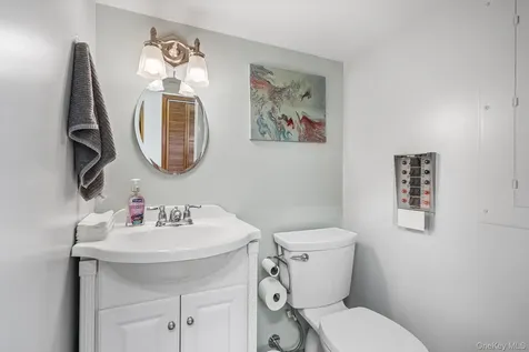 3453 Flanders Drive Yorktown Heights NY 10598