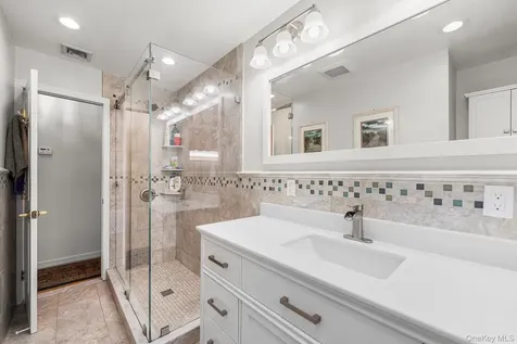 3453 Flanders Drive Yorktown Heights NY 10598
