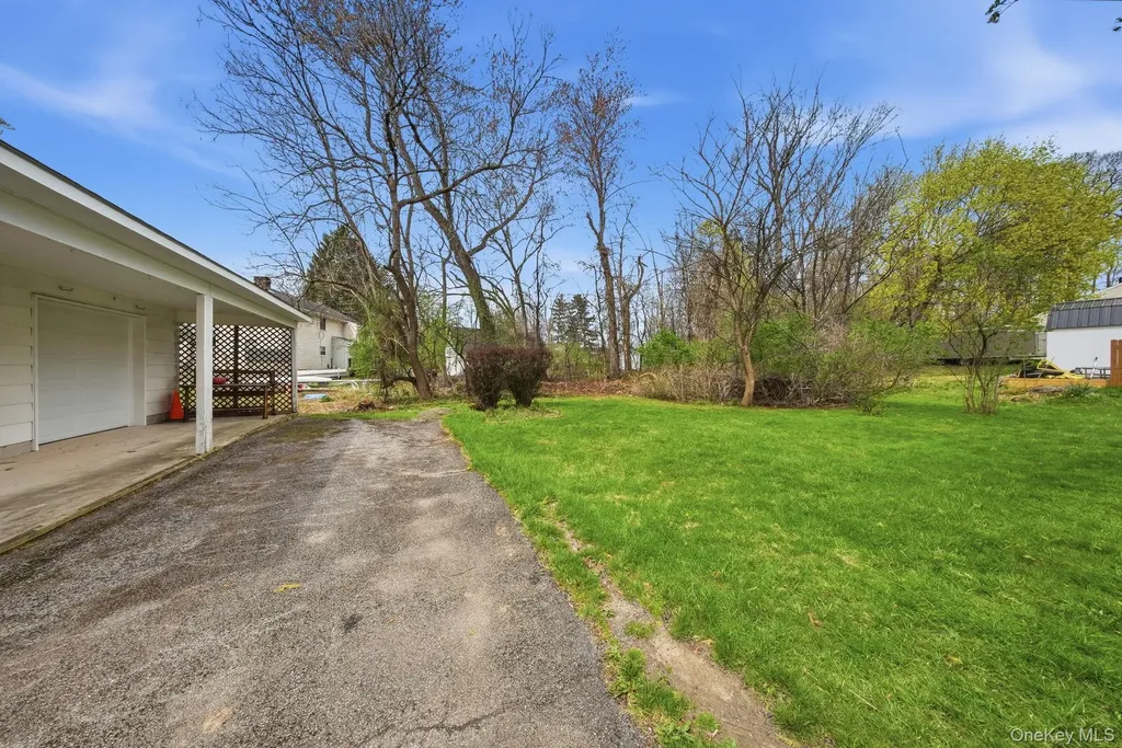 11 5th Avenue Newburgh NY 12550