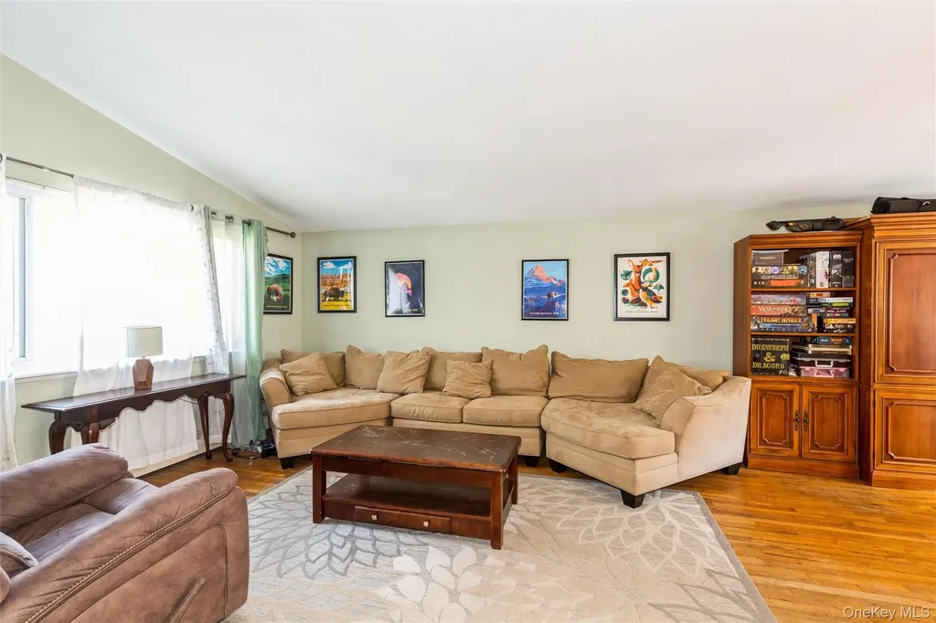 8 Water Road Rocky Point NY 11778