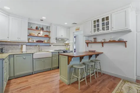 6 Willow Lane Fishkill NY 12524