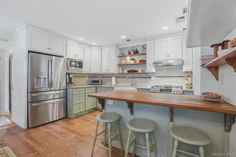 6 Willow Lane Fishkill NY 12524
