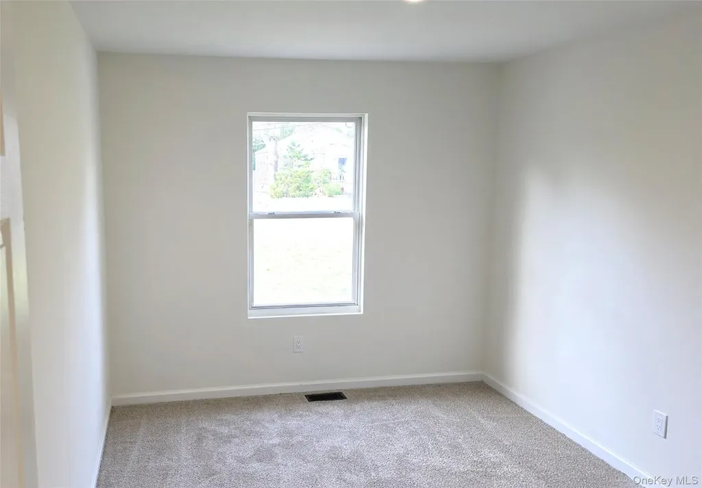 6A Murray Lane Coram NY 11727
