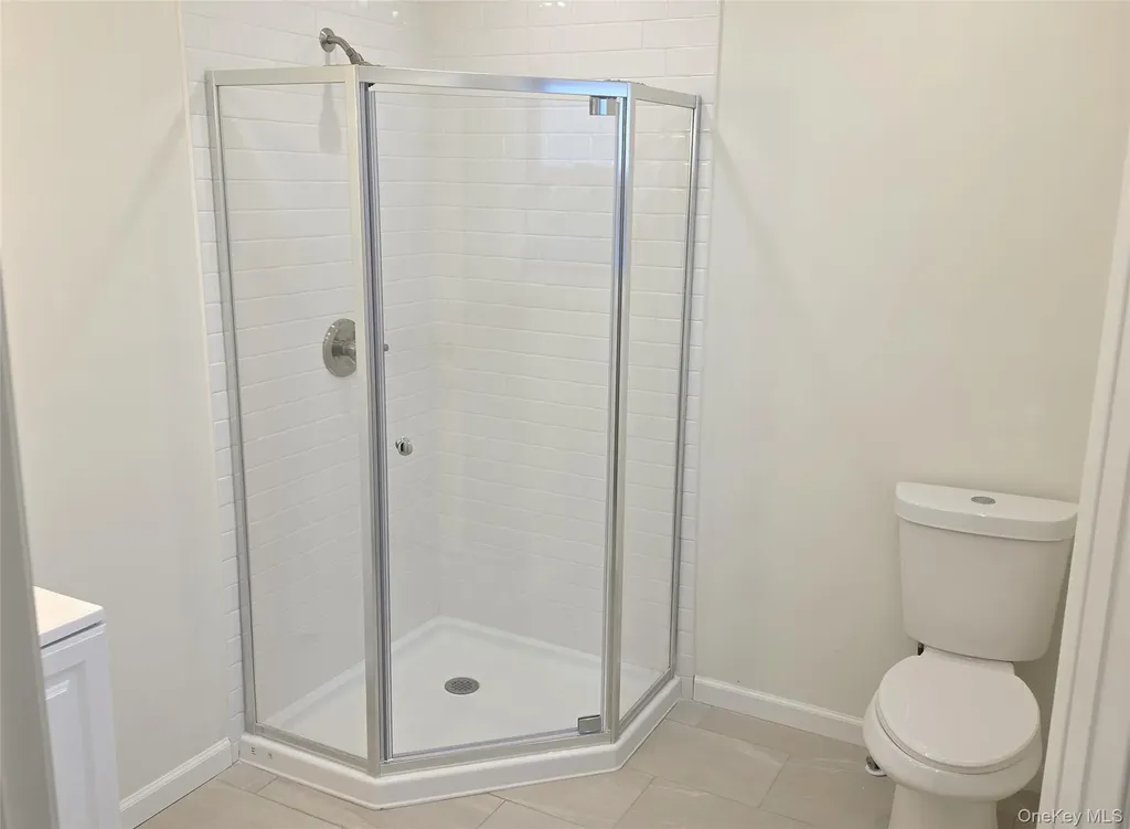 6A Murray Lane Coram NY 11727