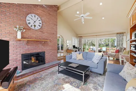 177 Quinn Road Briarcliff Manor NY 10510
