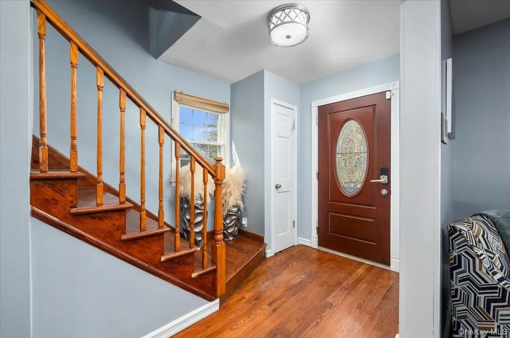 8 Arthur Street Yonkers NY 10701