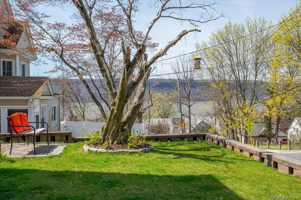 8 Arthur Street Yonkers NY 10701