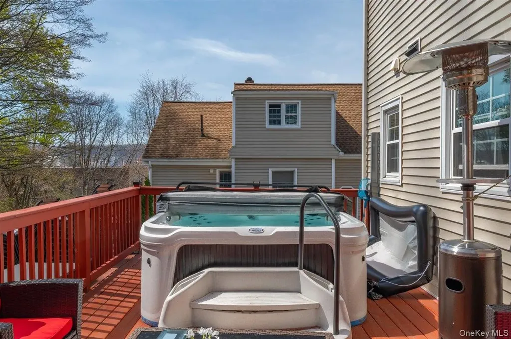 8 Arthur Street Yonkers NY 10701