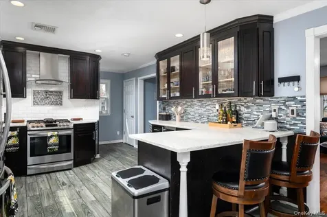 8 Arthur Street Yonkers NY 10701