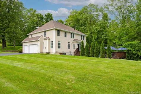 66 Carol Lane Poughquag NY 12570