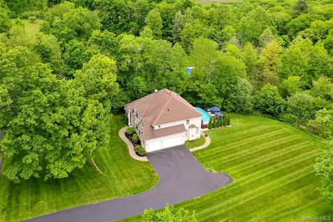 66 Carol Lane Poughquag NY 12570