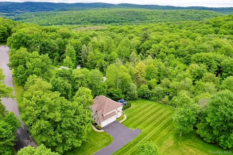 66 Carol Lane Poughquag NY 12570