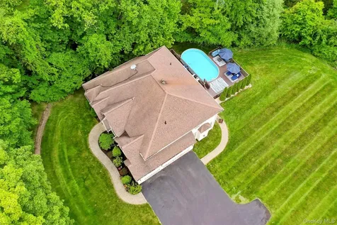 66 Carol Lane Poughquag NY 12570