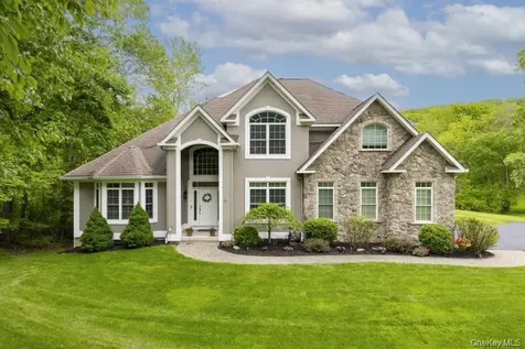 66 Carol Lane Poughquag NY 12570