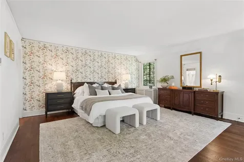 51 Vine Road Larchmont NY 10538