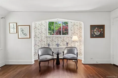 51 Vine Road Larchmont NY 10538