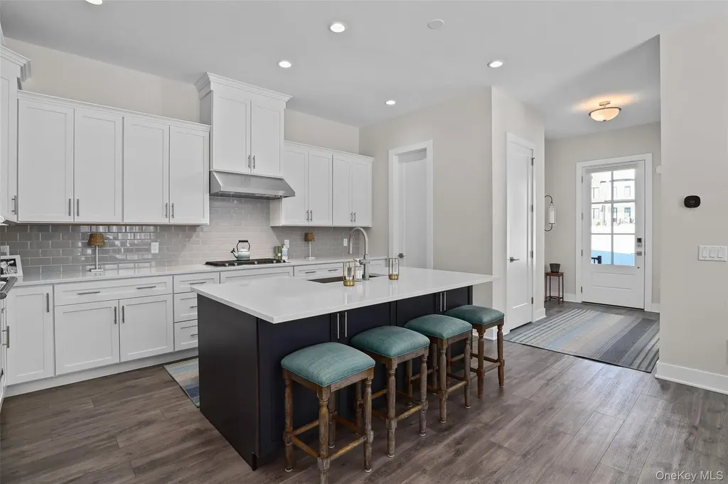 2 Dewitt Drive Chappaqua NY 10514