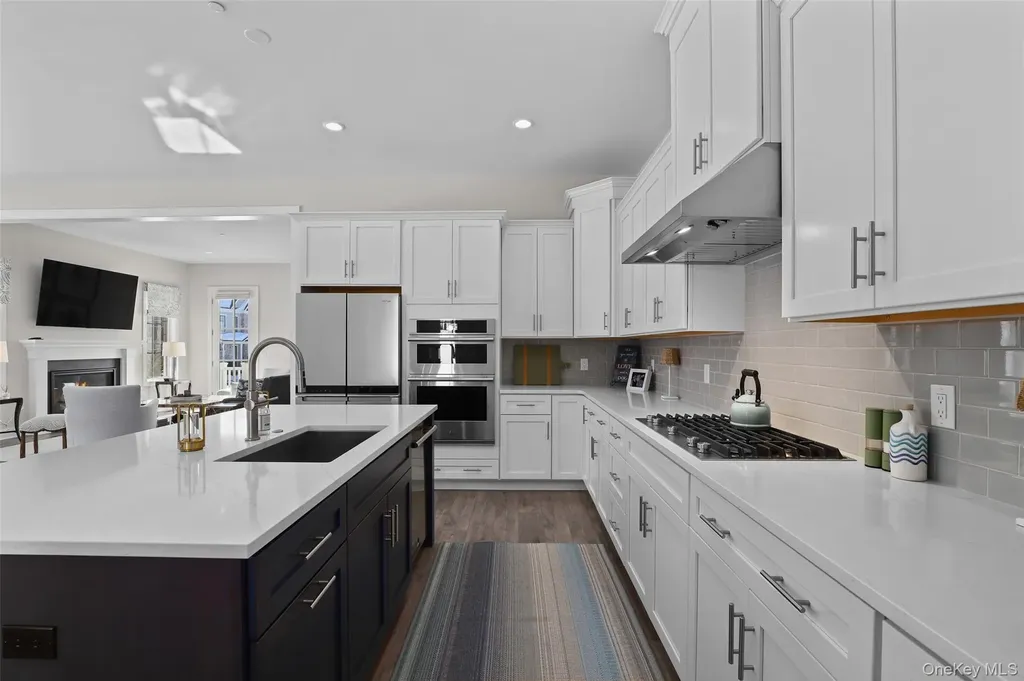 2 Dewitt Drive Chappaqua NY 10514