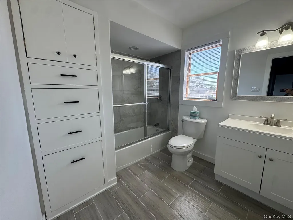 70 Burlington Avenue Deer Park NY 11729
