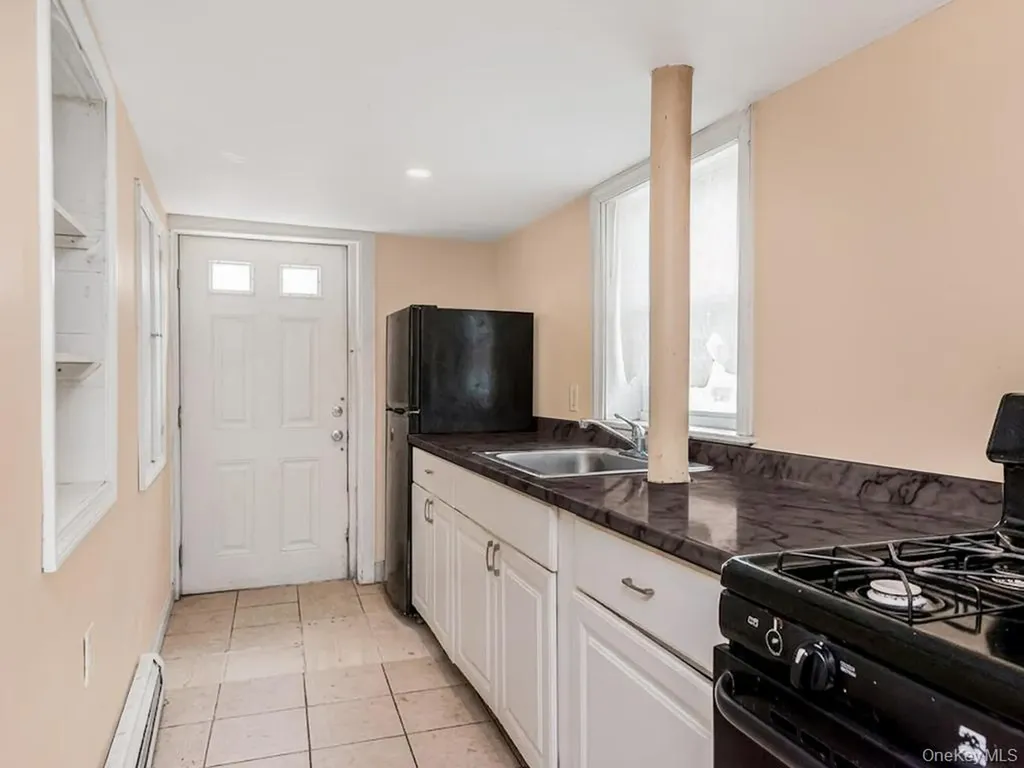 3324 Barker Avenue Bronx NY 10467
