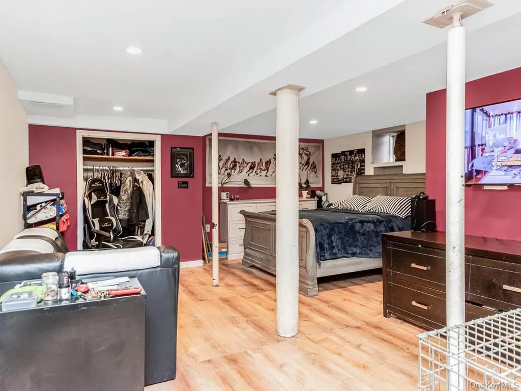3324 Barker Avenue Bronx NY 10467