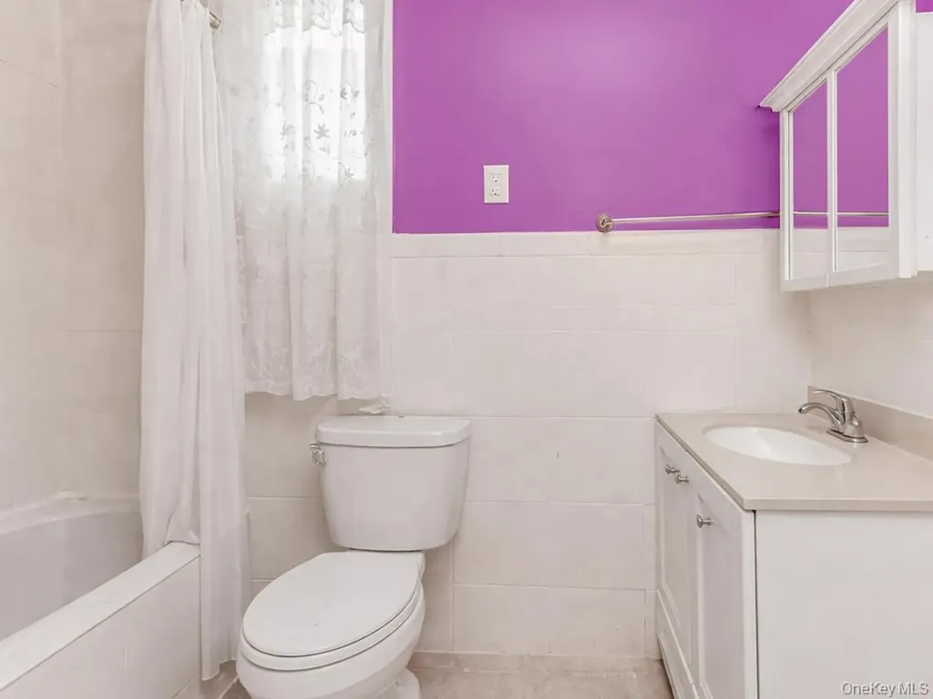 3324 Barker Avenue Bronx NY 10467