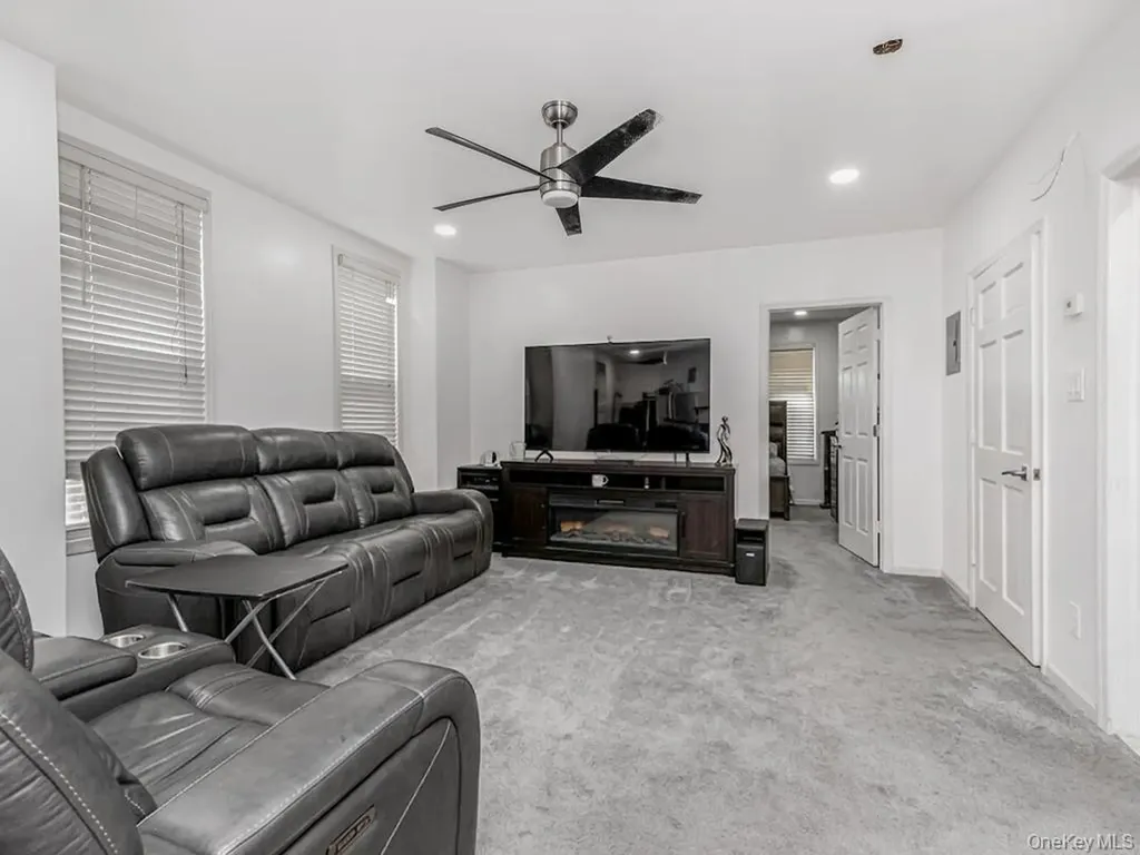 3324 Barker Avenue Bronx NY 10467