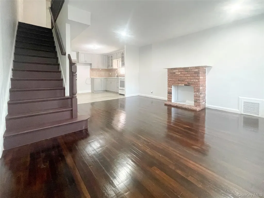 1180 E 223rd Street Bronx NY 10466