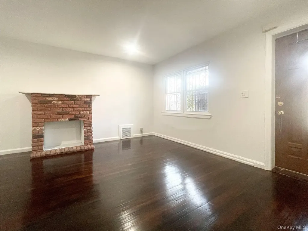 1180 E 223rd Street Bronx NY 10466