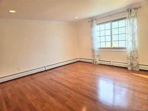 2585 Farsund Drive Yorktown Heights NY 10598