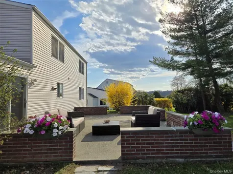 2585 Farsund Drive Yorktown Heights NY 10598