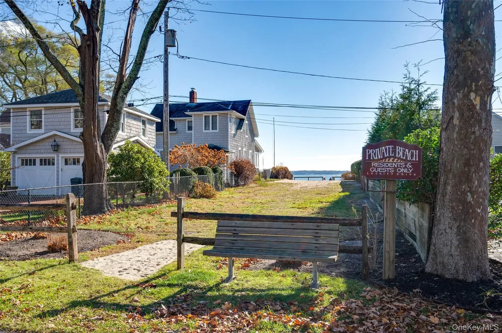 59 Lockitt Drive Riverhead NY 11901