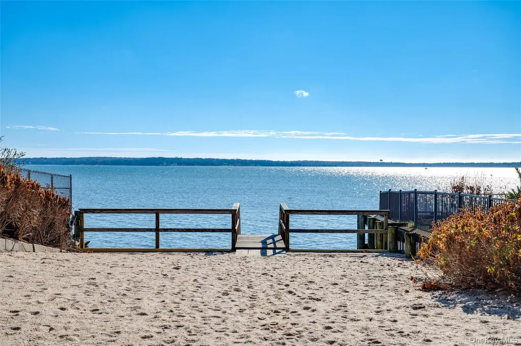 59 Lockitt Drive Riverhead NY 11901