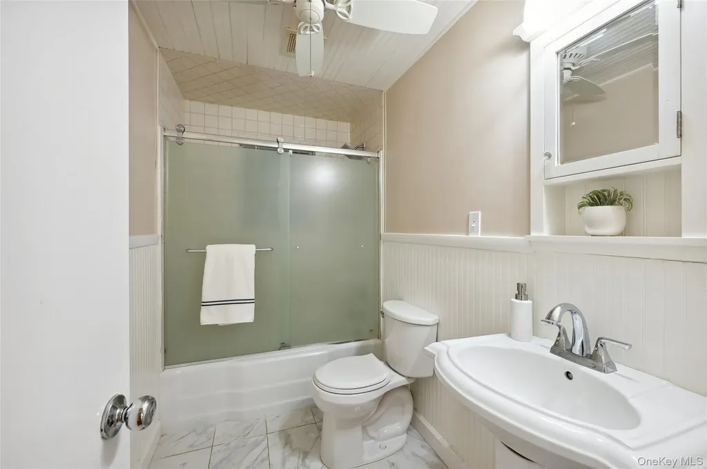 59 Lockitt Drive Riverhead NY 11901