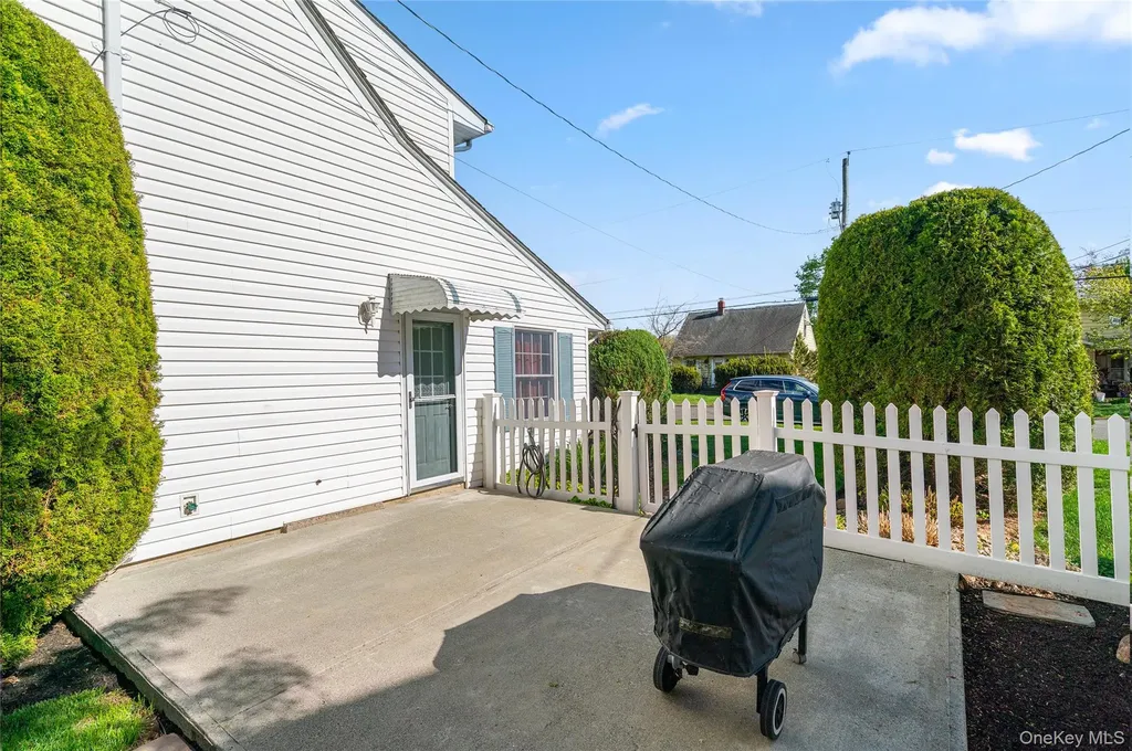 127 Bogert Avenue Pearl River NY 10965