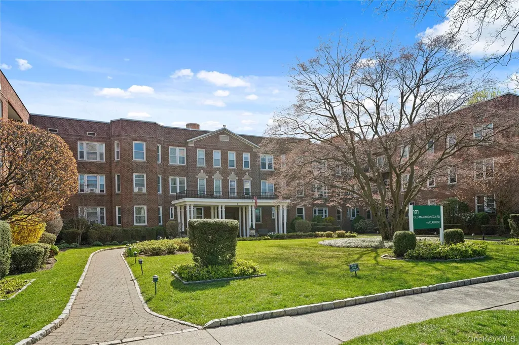 101 Old Mamaroneck Road White Plains NY 10605