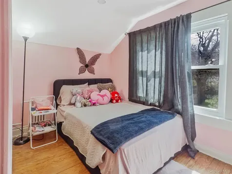 86 Harrison Street Staten Island NY 10304