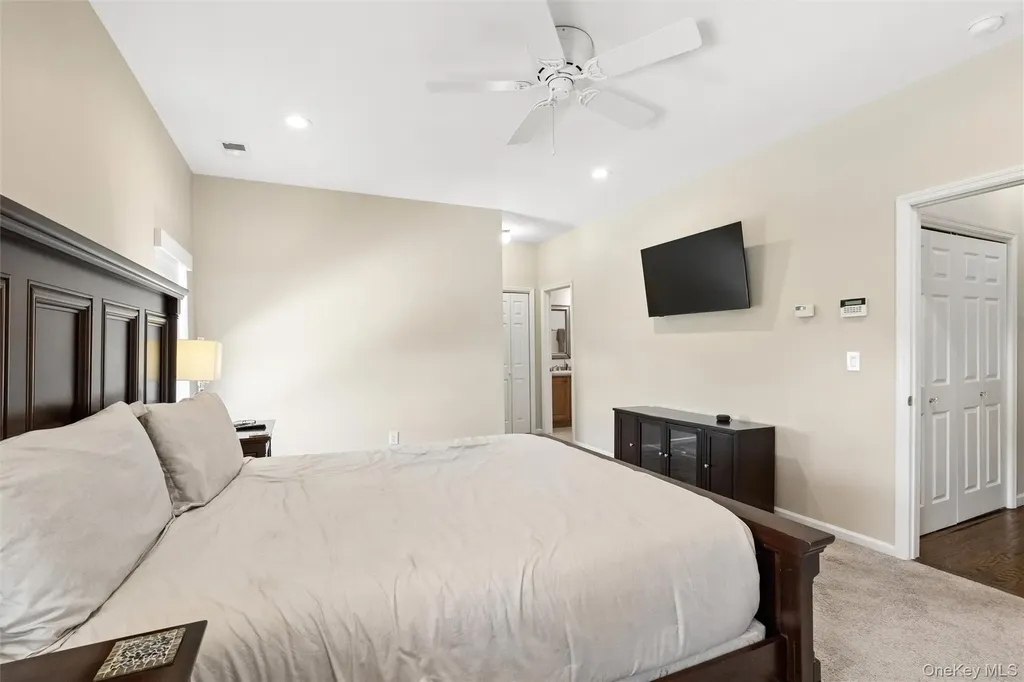 161 Brattle Circle Melville NY 11747