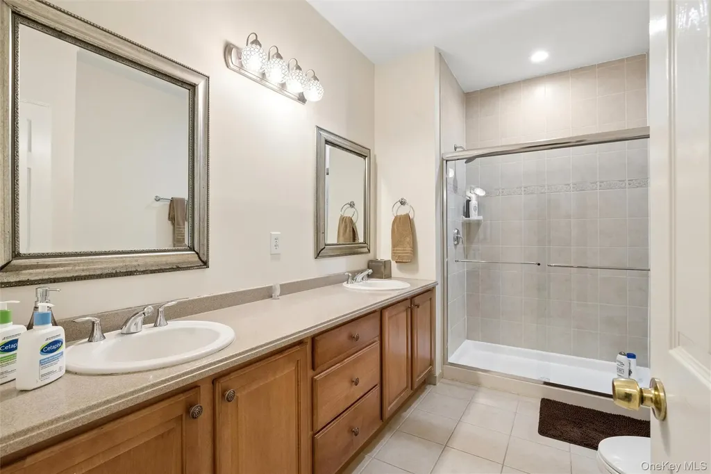 161 Brattle Circle Melville NY 11747