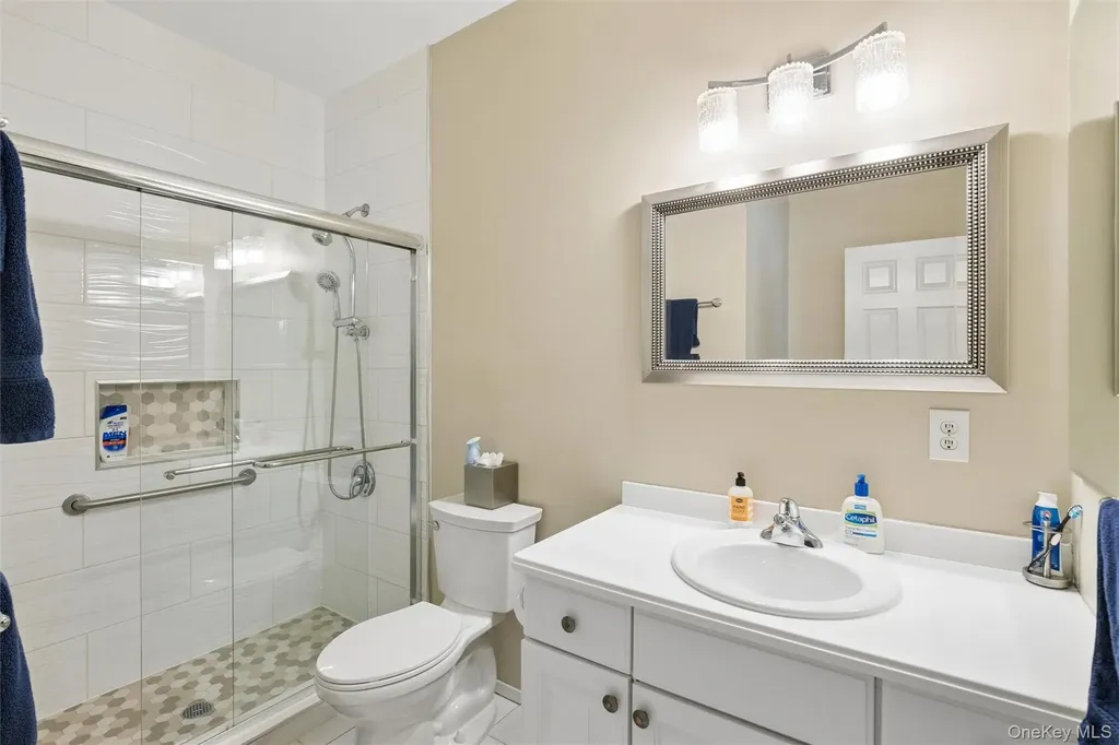 161 Brattle Circle Melville NY 11747