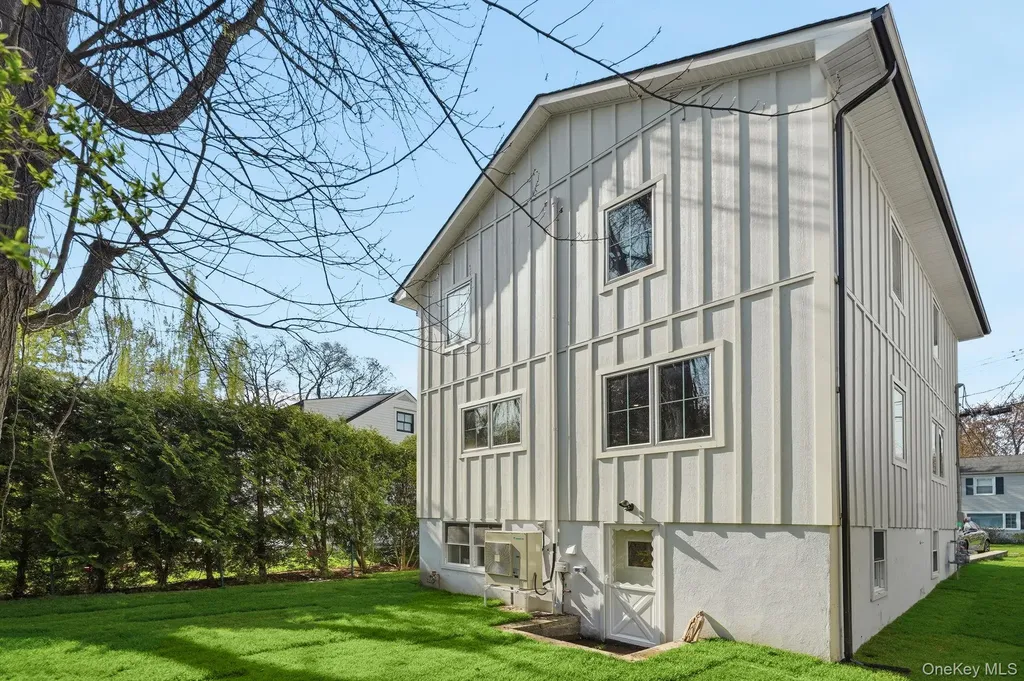 54 Lindbergh Avenue Rye NY 10580