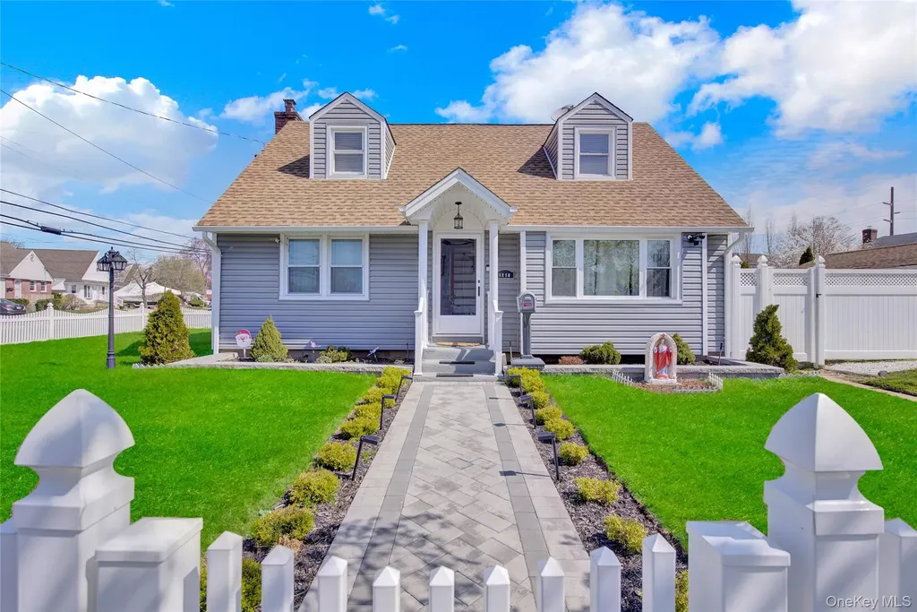1210 Emma Place Franklin Square NY 11010