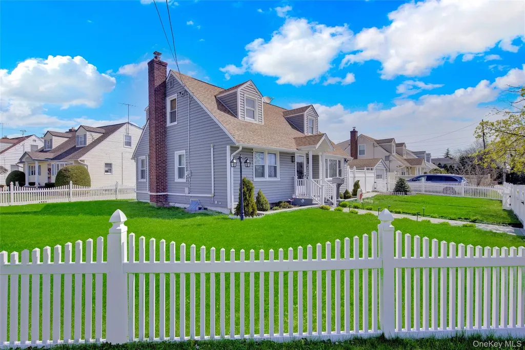 1210 Emma Place Franklin Square NY 11010