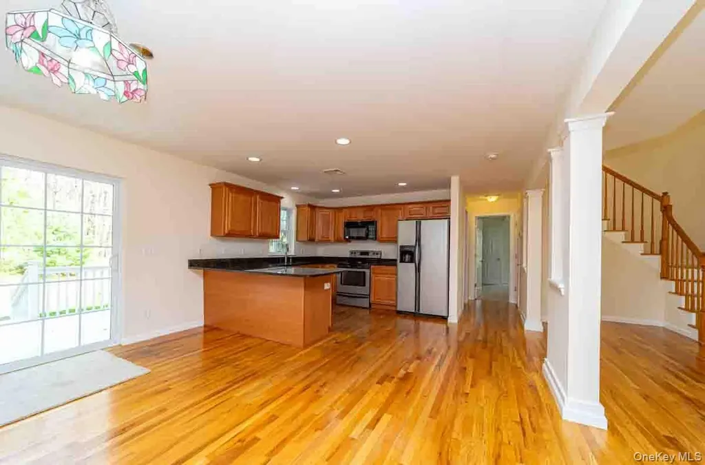 6 Stonybrook Road Pine Bush NY 12566